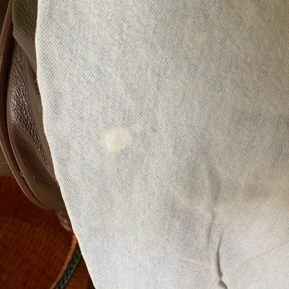 VINTAGE women’s Cherokee light wash, high waisted, pleated jeans - Picture 12 of 14